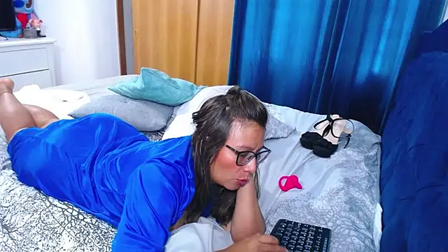 دردشة mondirty70 الجنسية المباشرة