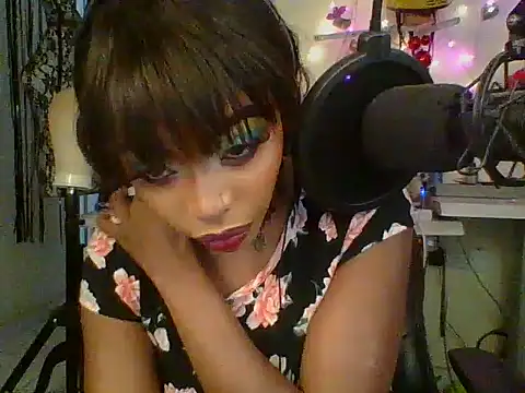 Anaconda2350's Live XXX Chat