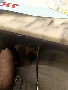 Chat +18 de hotboy43339 ao vivo