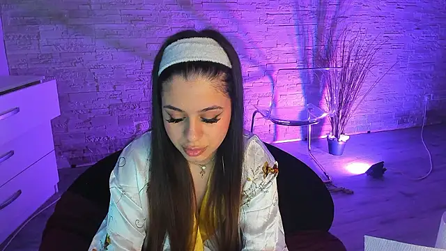 دردشة BellaNoir_ الجنسية المباشرة