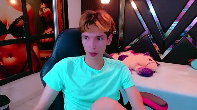 park_jimin1: онлайн-секс-чат