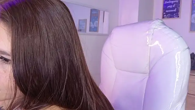 bluee_hazell 现场XXX聊天