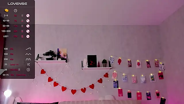 LanaBlu_ – Live XXX-chat