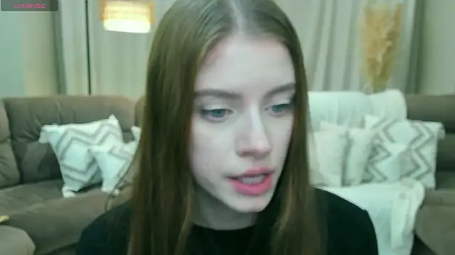 Erica_Kiss: онлайн-секс-чат