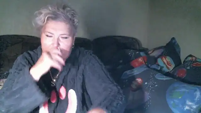 Lana555: απευθείας συνομιλία ΧΧΧ