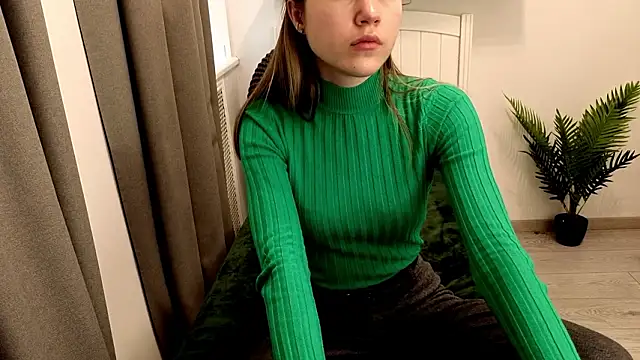 Just_L0VE_me Adlı Modelin Canlı XXX Sohbeti