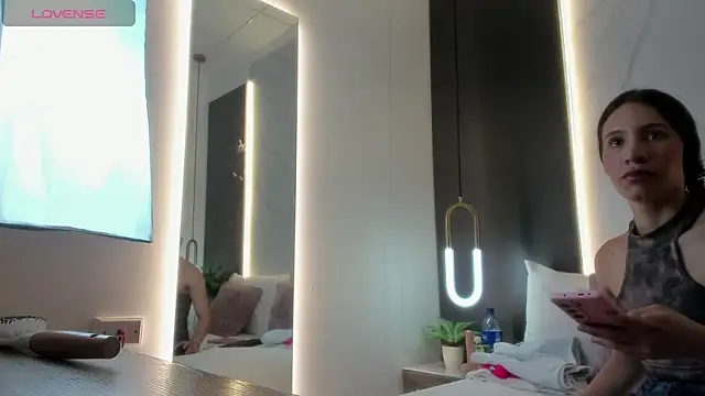 Czat XXX na żywo – valeryn__rosse