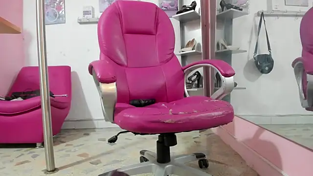 Chat XXX en directo de CAMILA--REY