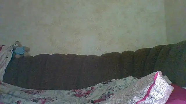 Show modela MilaSky5303 na web-kameri