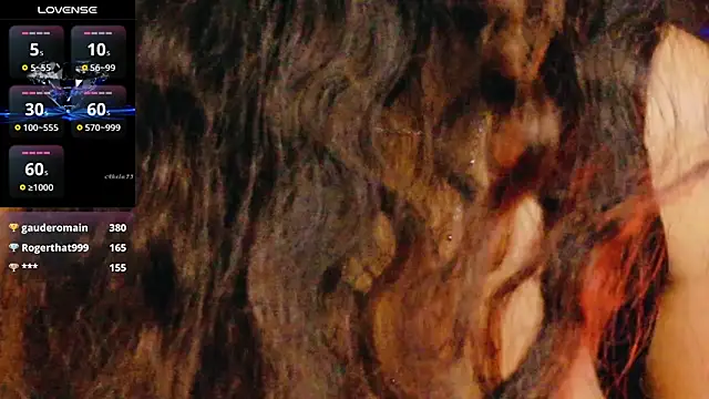 ElyaQuinn Chat XXX in diretta