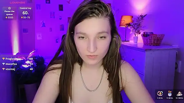 دردشة Mia_Myles الجنسية المباشرة