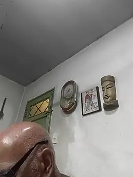 Show modela FabiQuilmes na web-kameri