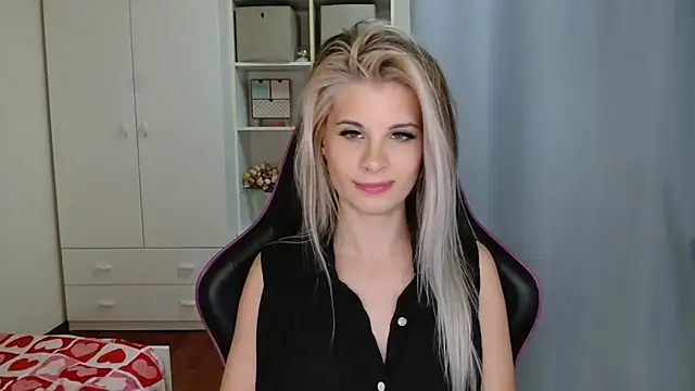 Chat XXX en directo de KristineGlow