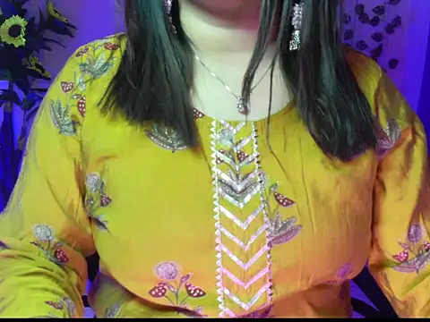 Saira_Hotty: απευθείας συνομιλία ΧΧΧ