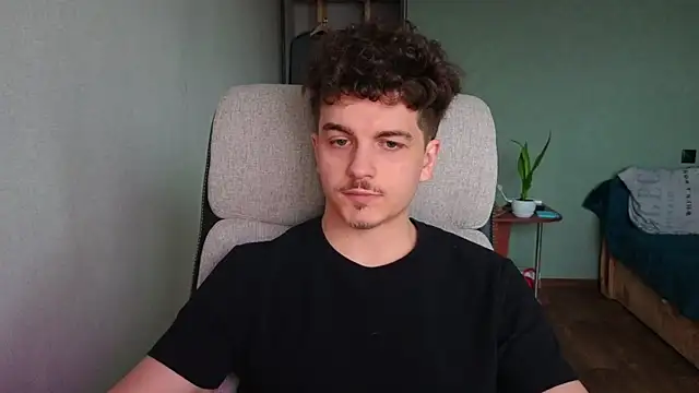 Živý XXX chat Remy_Miles