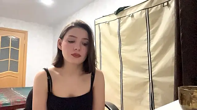 FoxieFlare Webcam Show