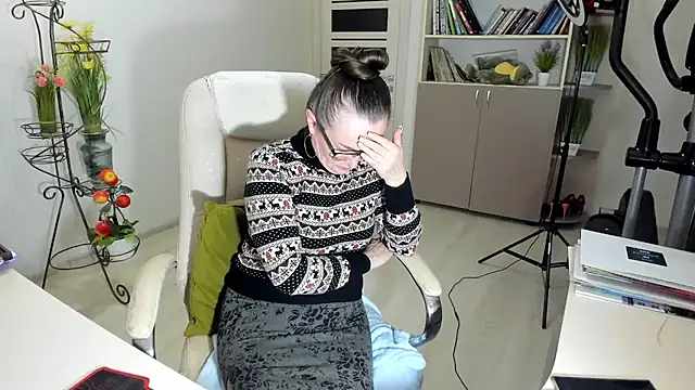 Vika73's Live XXX Chat