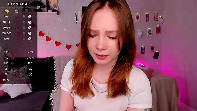 LanaBlu_ Chat XXX in diretta