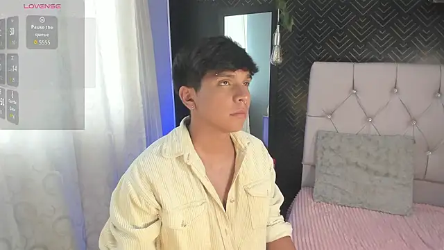 Živý XXX chat Thiago_Kozak