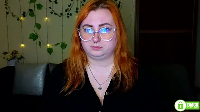 Chat +18 de Alicia_love00 ao vivo