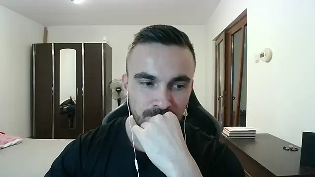 mu5clemania2 Adlı Modelin Web Kamerası Şovu