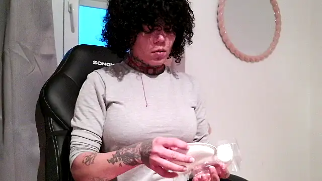 serena__vedette live XXX chat