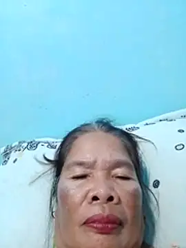 sexylizzy4u: διαδικτυακό σόου στην κάμερα