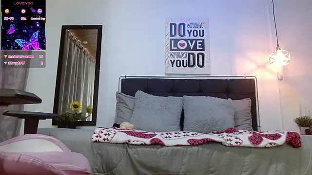 Keyla01_ élő XXX-chatje