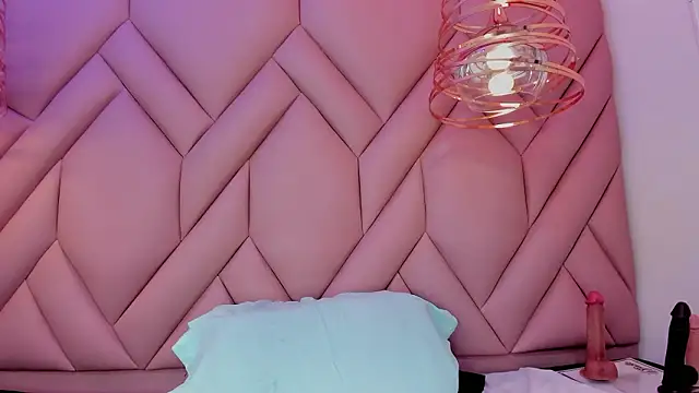 Ibbie_drastic live XXX chat