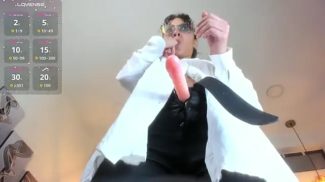 Chat XXX ao vivo de Hanna_Cornee_