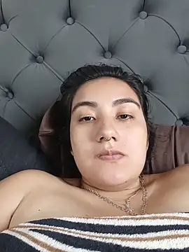 Hellen_Alex: онлайн-секс-чат