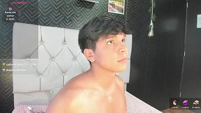 Thiago_Kozak Chat XXX in diretta