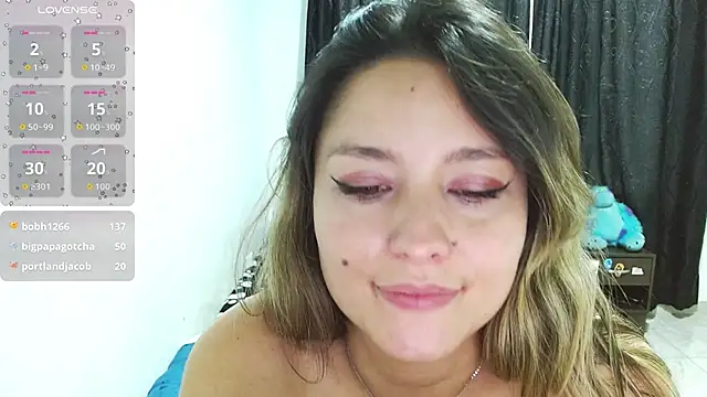 Madelheine Webcamshow