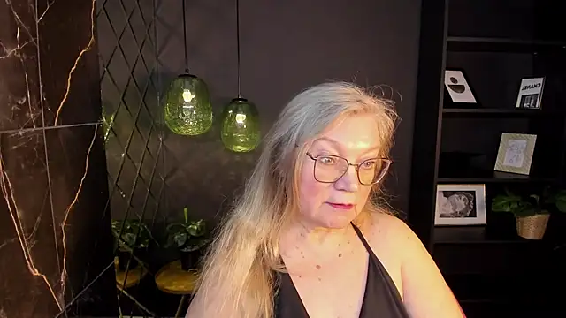 NataliMellow: απευθείας συνομιλία ΧΧΧ