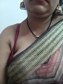 Show de Nyra-23 na webcam