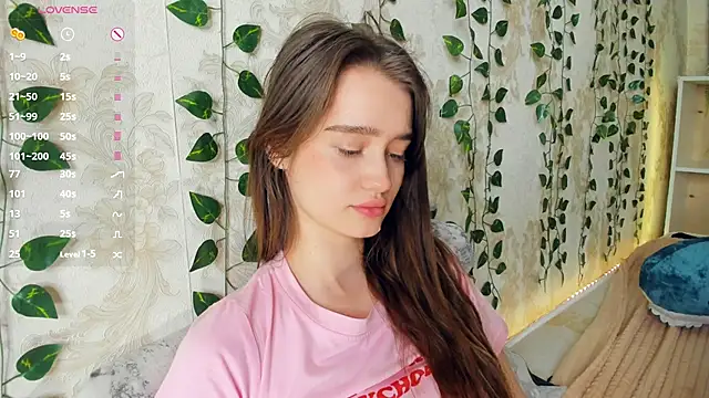 lovelyalivia Live XXX Chat