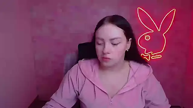 Chat +18 de Kira_raa ao vivo