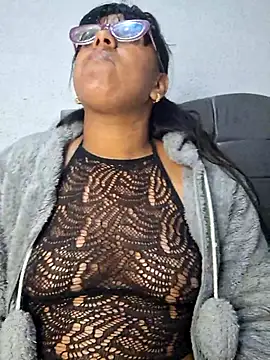 ZaidaWet Live XXX Chat