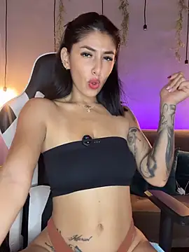 SOYNOOAのライブXXXチャット