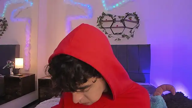 JustinCastiblanco Adlı Modelin Canlı XXX Sohbeti