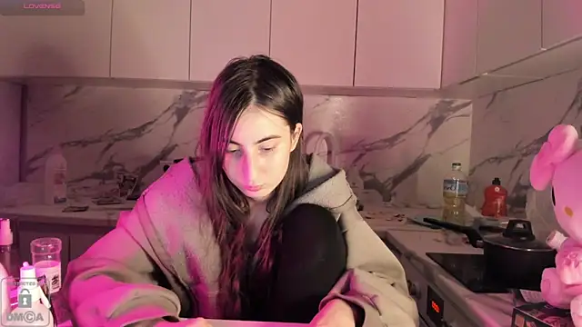 Ayesha_Thebestt élő XXX-chatje