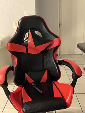 jayjayja19's Live XXX Chat