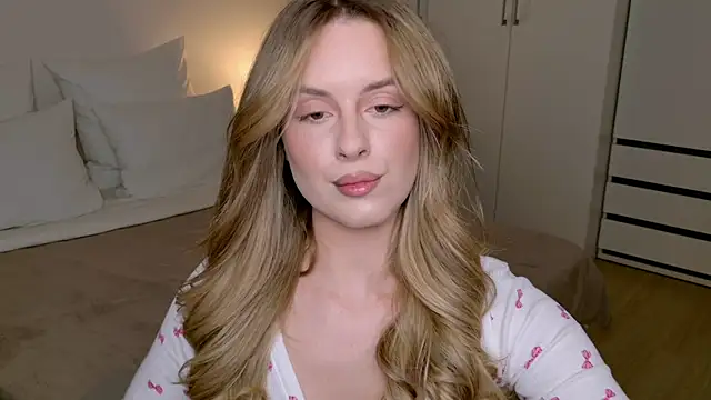 Онлайн чат XXX RozzitaBedberry