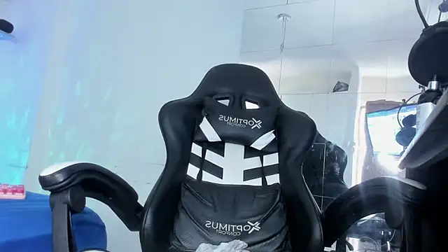 Chatroom XXX en direct de Moon_Sammy