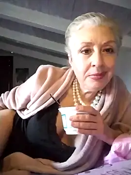 divinaerotica Webcam show