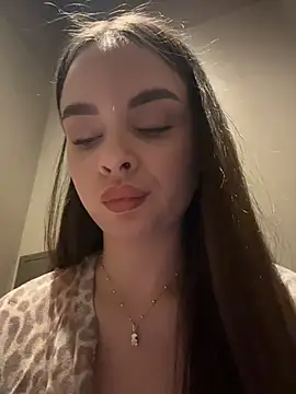 แชท XXX สดของ KristiRich