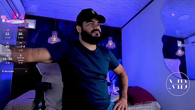 دردشة MichaelBear_ الجنسية المباشرة