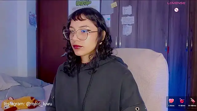 melissahowl Chat XXX live