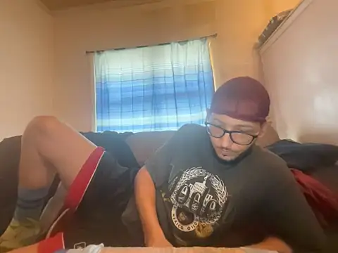 ThrowedWorldWide's Live XXX Chat