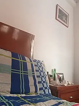 MisNicol Obrolan Langsung XXX